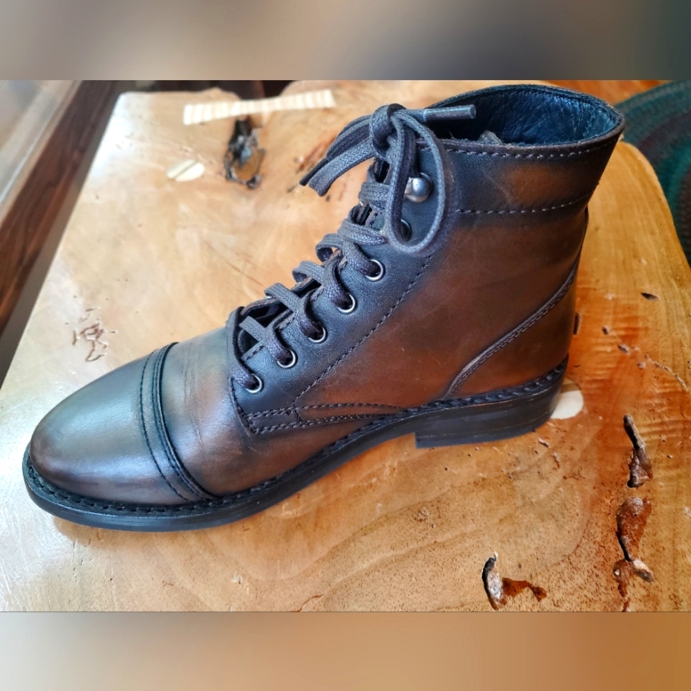 Thursday Boots Captain Women's 8.5